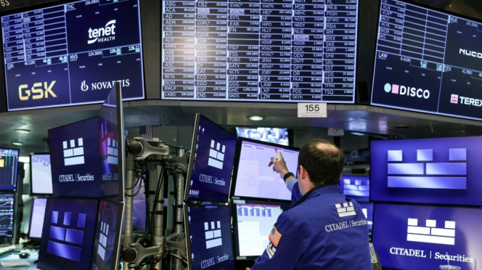 Wall Street termine en nette hausse, espère une baisse des taux de la Fed