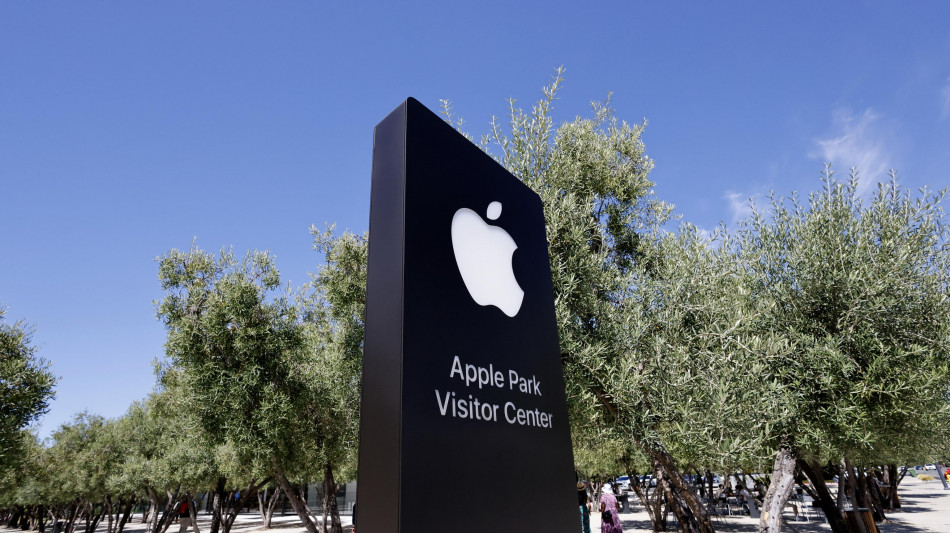 Apple raggiunge i 4.000 miliardi di dollari di valore