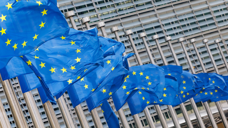 Ue, 'i dazi di Trump sull'acciaio minano i negoziati'