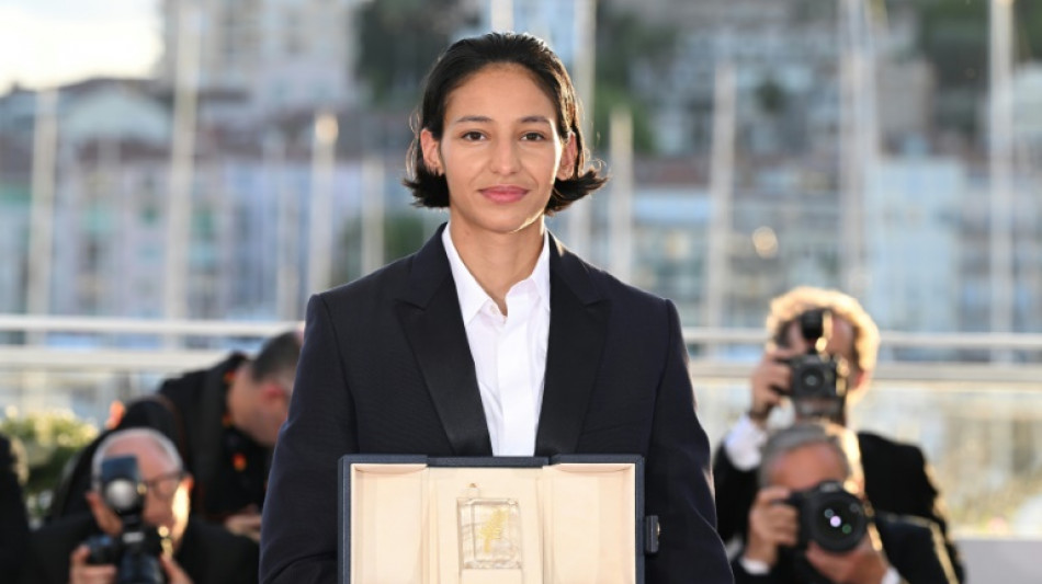L'actrice Nadia Melliti, jeune inconnue sacrée à Cannes pour "La petite dernière"