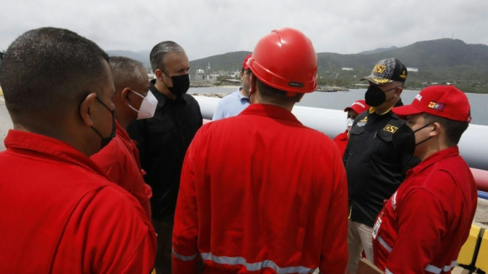 Venezuela denuncia intento de "sabotaje" contra refiner&iacute;a