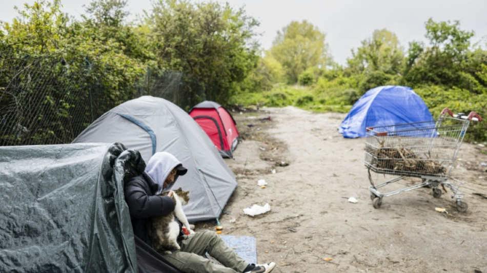 Zwei Tote und sieben Verletzte bei Schüssen in Flüchtlingslager in Nordfrankreich