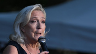 Marine Le Pen a 48 ore dalla sentenza che decider&agrave; il suo futuro politico