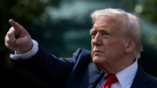 EUA diz que "bola est&aacute; com a China" em rela&ccedil;&atilde;o &agrave;s tarifas