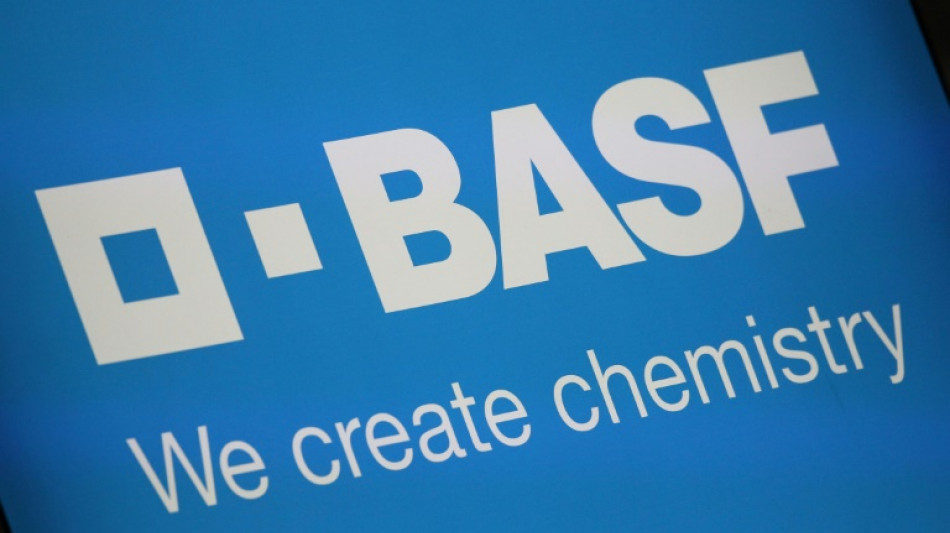 BASF hält Folgen der US-Zollpolitik für zunächst "überschaubar"   