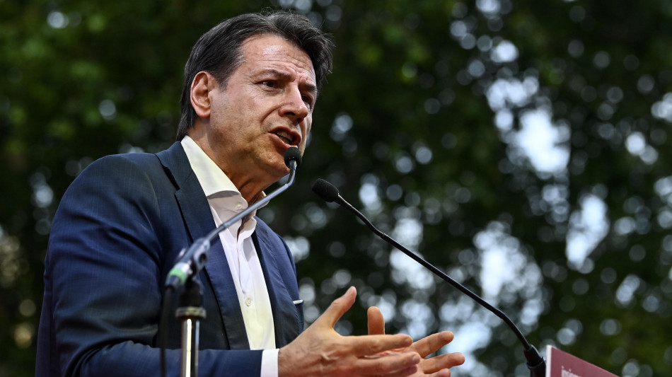 Conte ai suoi, avviso di garanzia non &egrave; una condanna