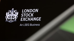 Borsa: l'Europa conclude incerta, Londra -0,4%