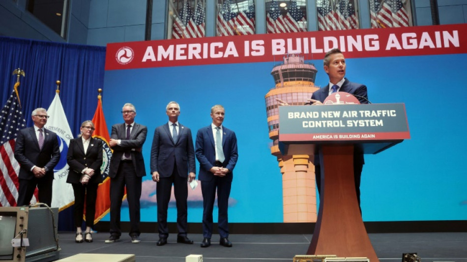 US unveils ambitious air traffic control upgrade