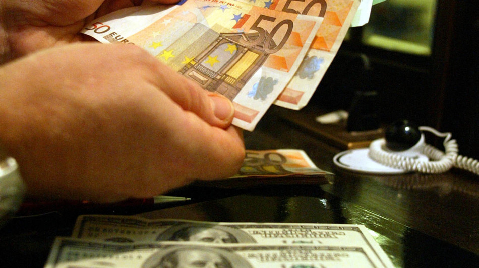 Euro poco mosso, scambiato a 1,1685 dollari