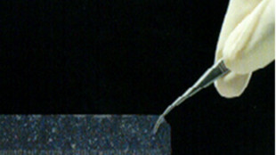 La prima pelle artificiale per robot, percepisce il dolore