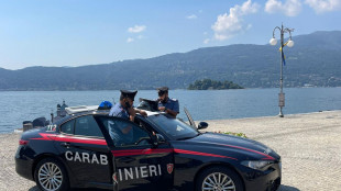 Tiro al bersaglio verso turisti dal balcone, denunciato a Stresa